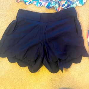 Lily Pulitzer scalloped shorts